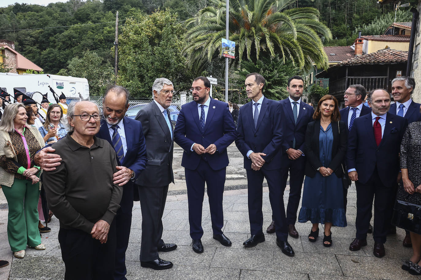 Así ha sido la inauguración de la Central Artística de Bueño