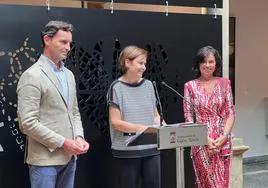 Jorge González-Palacios, Carmen Moriyón y Montserrat López Moro.