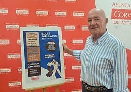 José Luis Montes junto al cartel de esta edición.