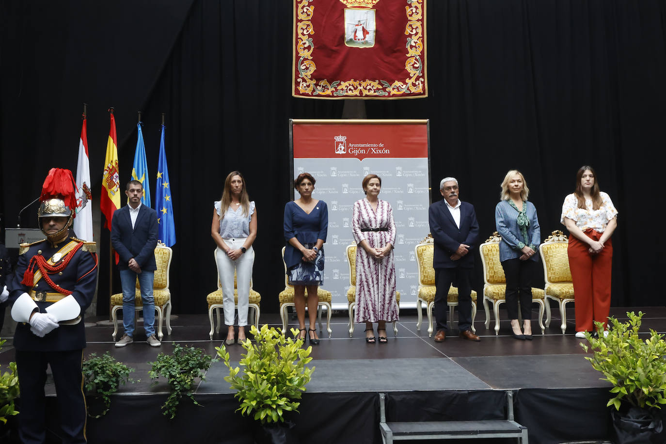 Homenajes y distinciones por el patrón de la Policía Local