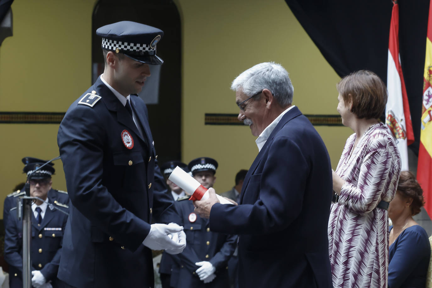 Homenajes y distinciones por el patrón de la Policía Local