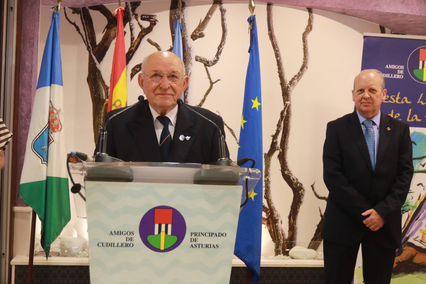 Cudillero celebra la Fiesta Literaria de la Mar