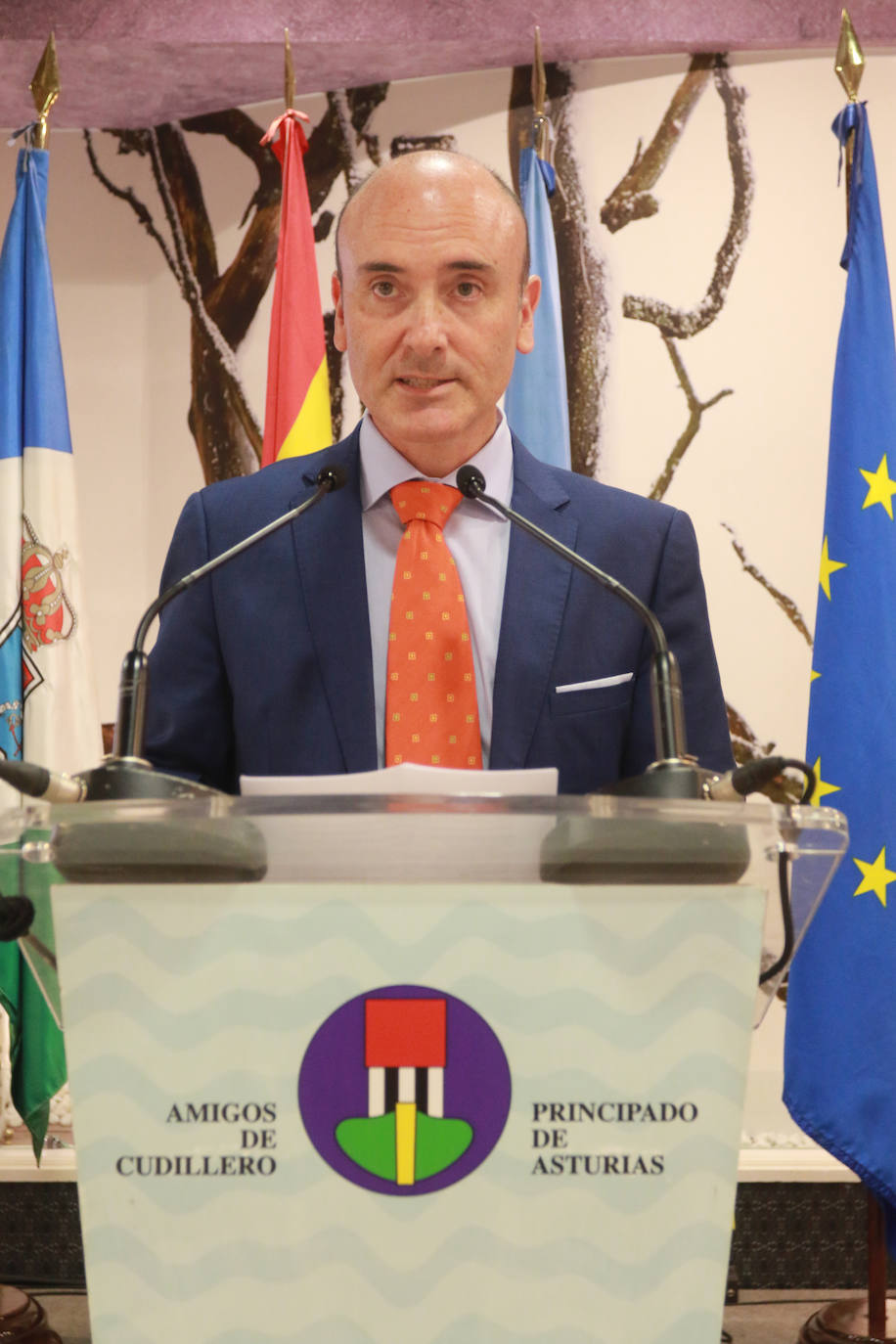 Cudillero celebra la Fiesta Literaria de la Mar
