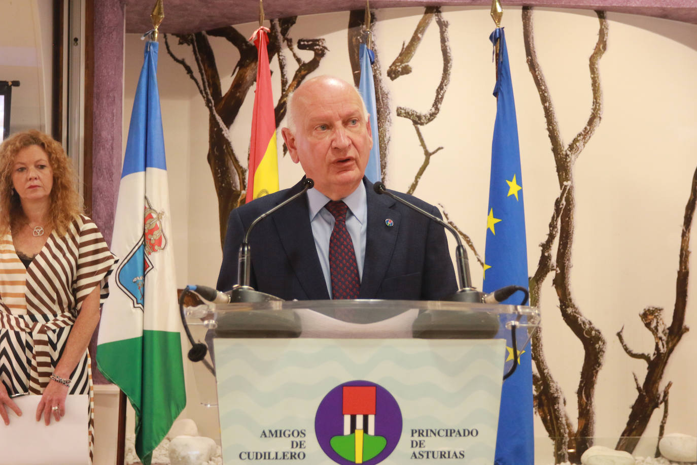 Cudillero celebra la Fiesta Literaria de la Mar