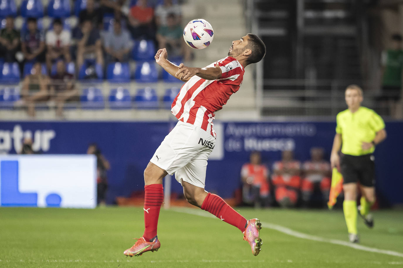 Las mejores imágenes del Huesca - Sporting