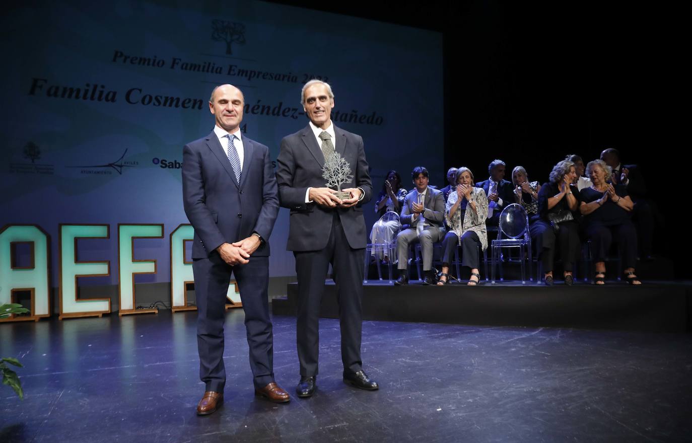 La empresa familiar rinde homenaje a «los cien primeros años de ALSA»