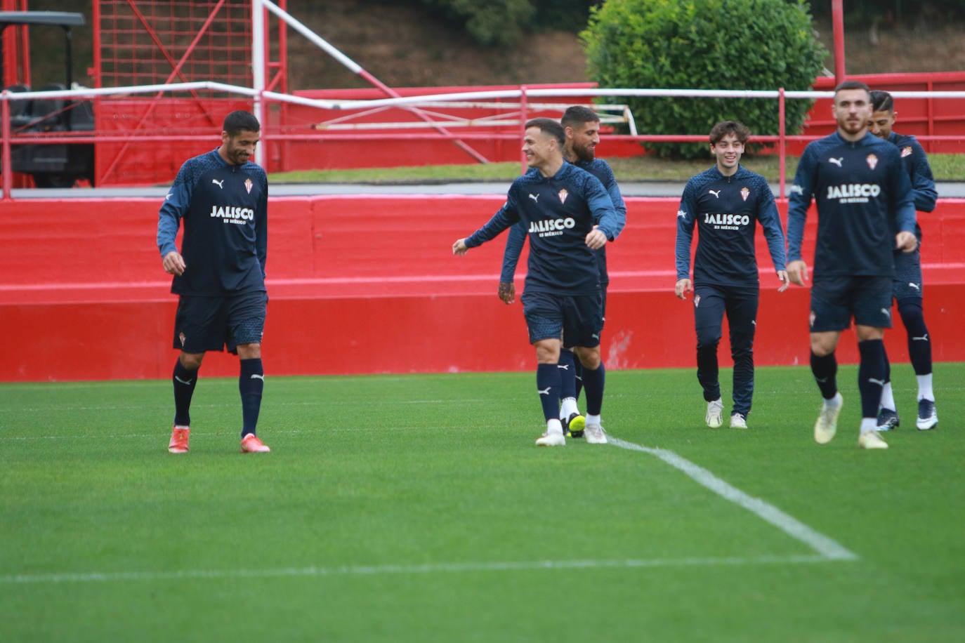 Entrenamiento del Sporting de Gijón (03/10/2023)