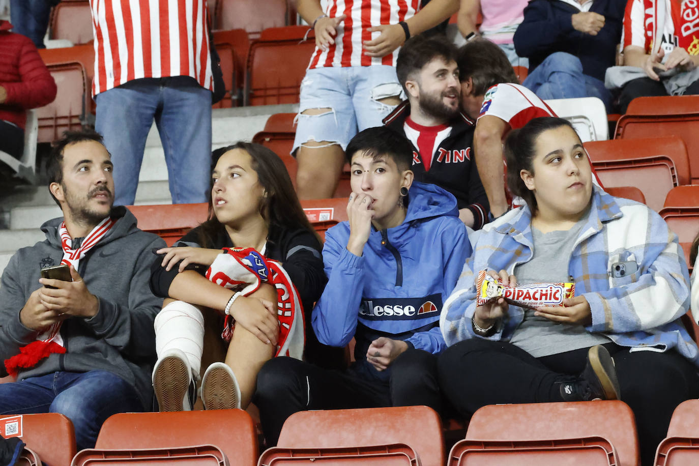 ¿Estuviste en el Sporting - Elche? ¡Búscate!