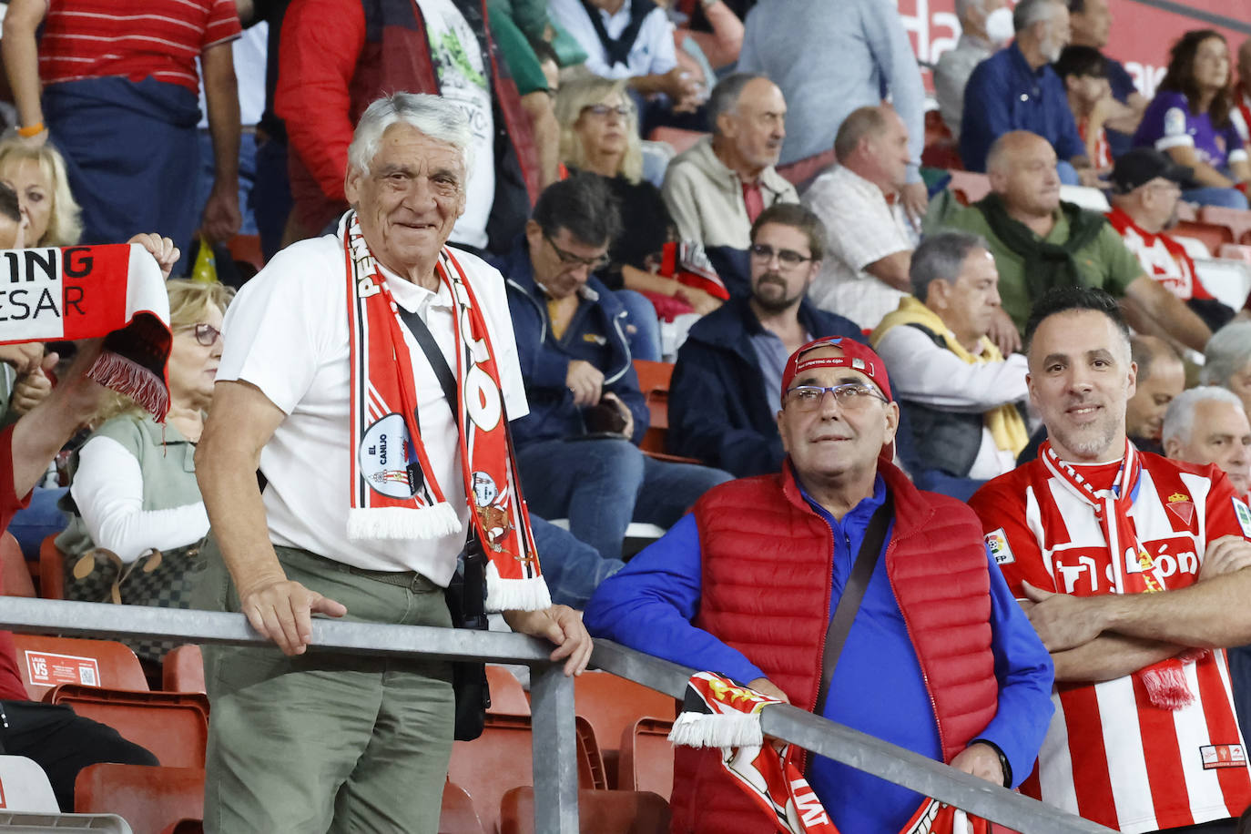 ¿Estuviste en el Sporting - Elche? ¡Búscate!