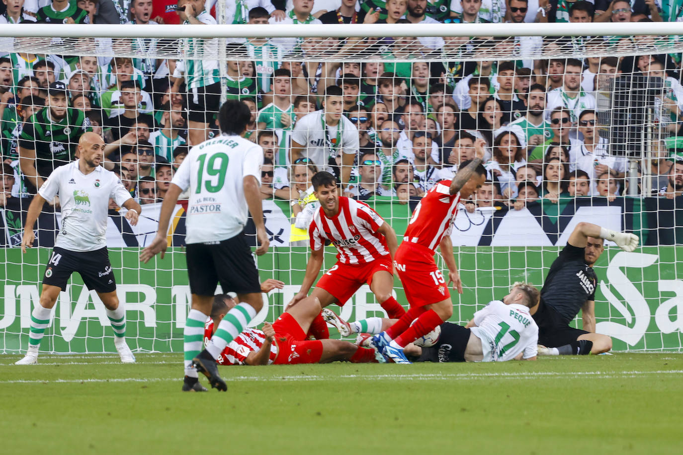 Las mejores imágenes del Racing de Santander 3 - 2 Sporting de Gijón