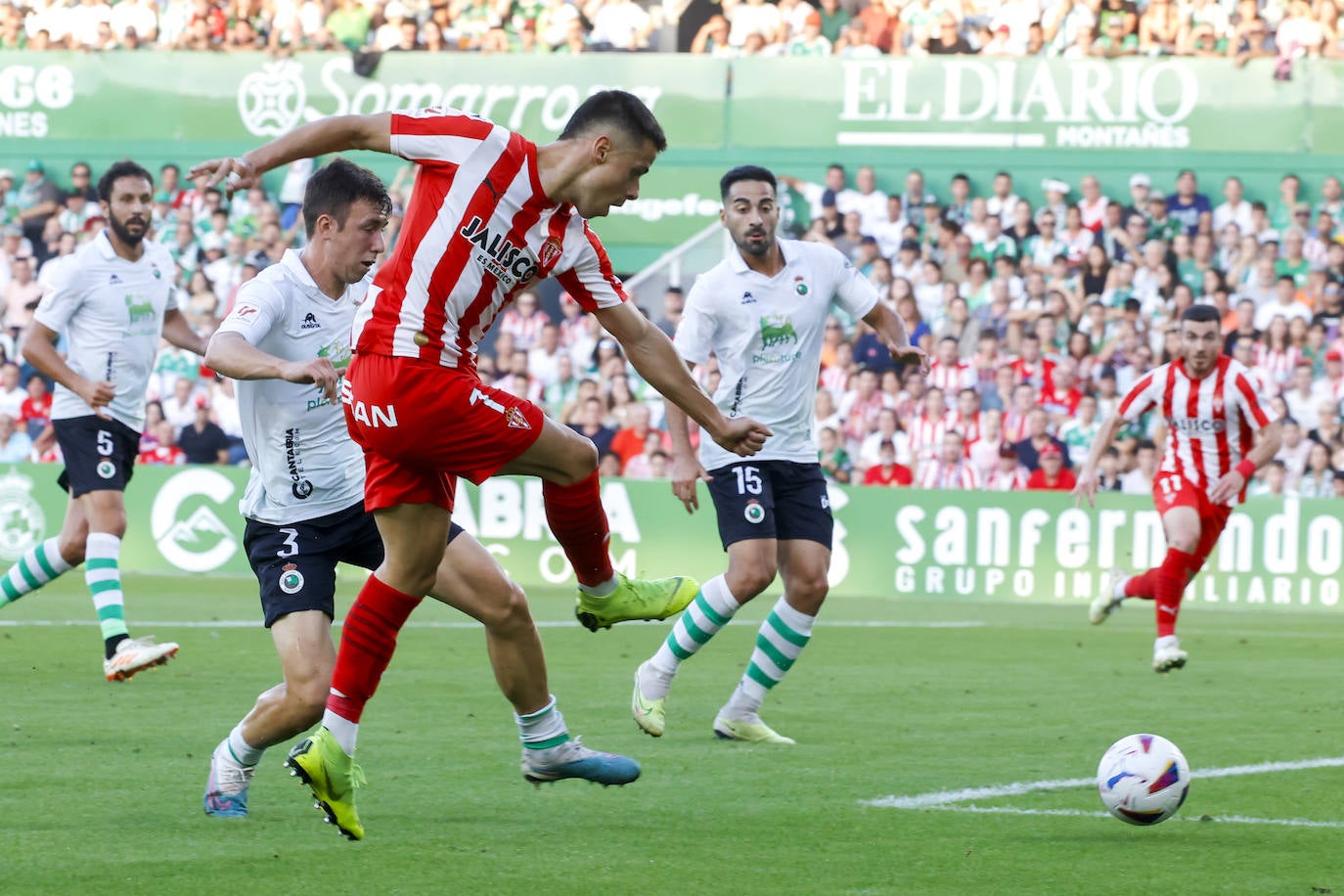 Las mejores imágenes del Racing de Santander 3 - 2 Sporting de Gijón