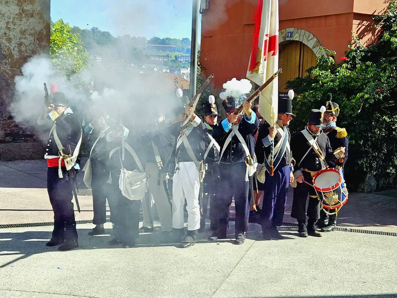 Recreación histórica en Tineo del homenaje al general Riego