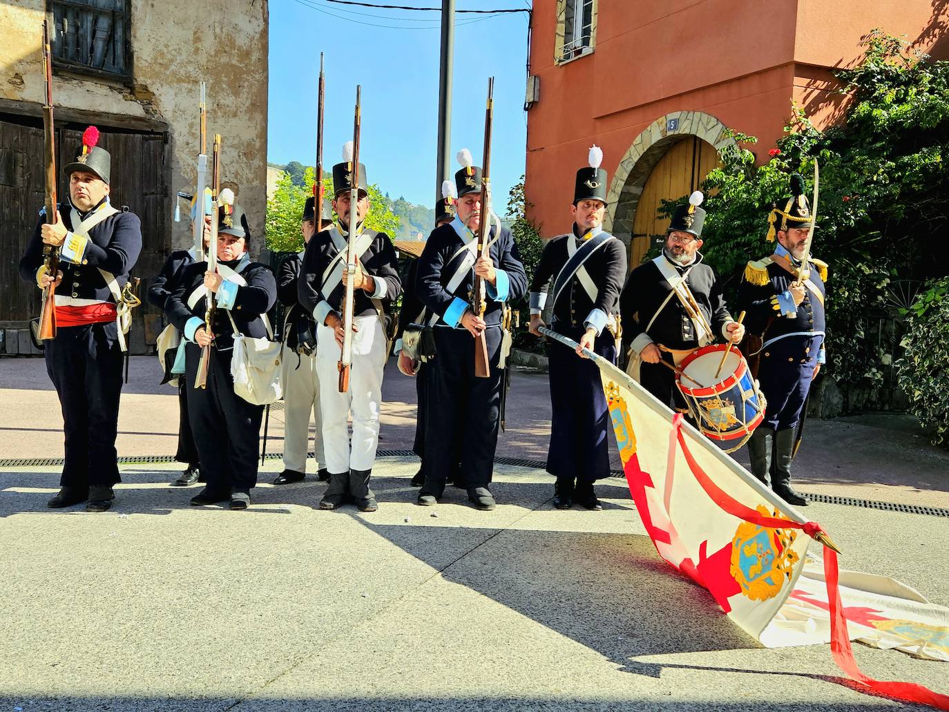 Recreación histórica en Tineo del homenaje al general Riego