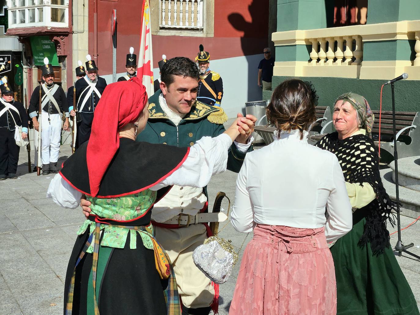 Recreación histórica en Tineo del homenaje al general Riego