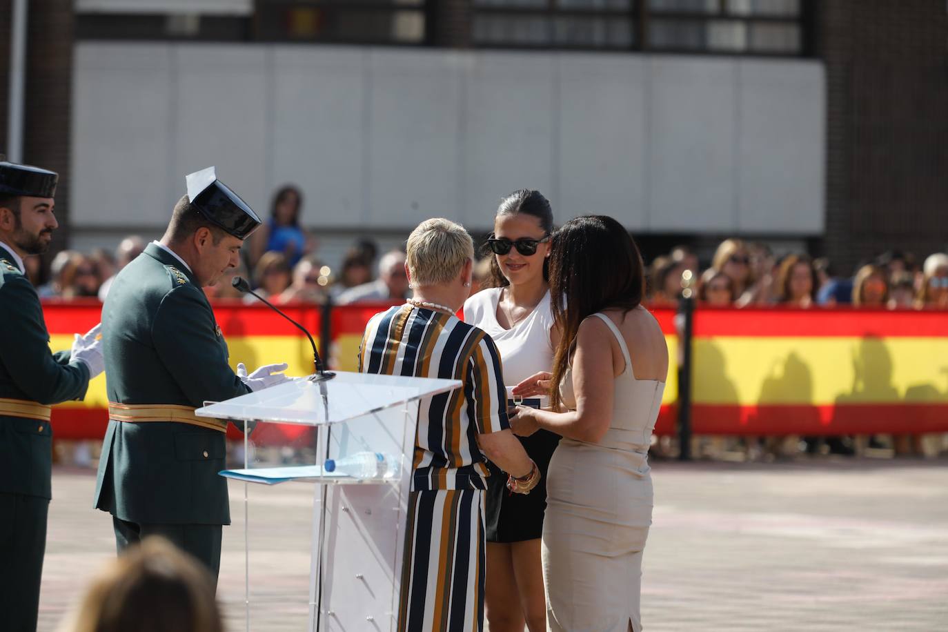 Oviedo homenajea a Dámaso Guillén en la festividad del Pilar