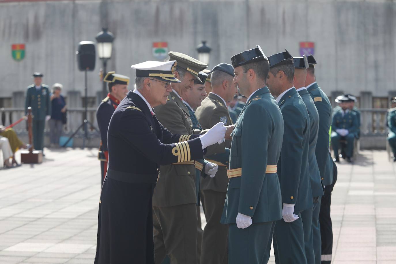 Oviedo homenajea a Dámaso Guillén en la festividad del Pilar