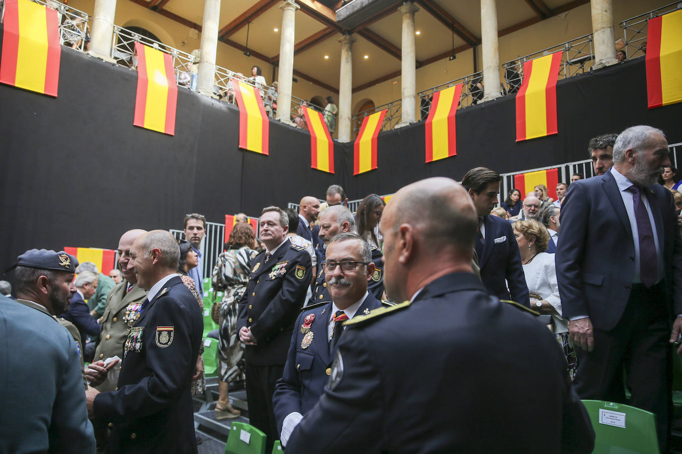 Honores y reconocimientos en Gijón por la patrona de la Guardia Civil