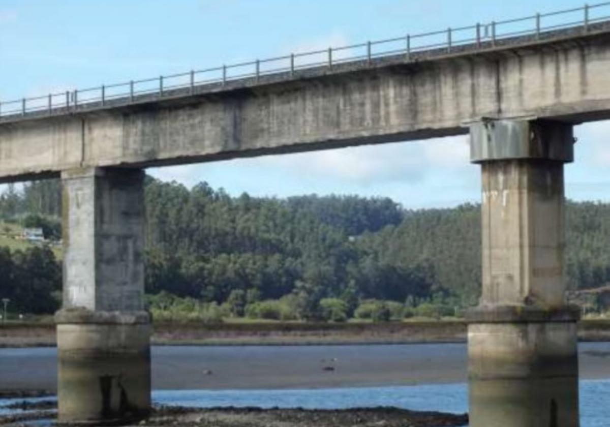 Puente de Vegadeo, que será mejorado.