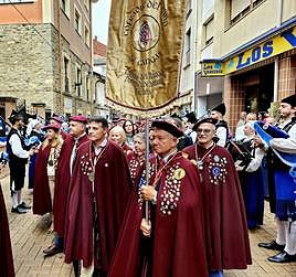 Cangas del Narcea celebra su vendimia a lo grande