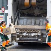 Los vecinos piden parar la subida de las tasas de Emulsa y que se aclare el desfase de cobros