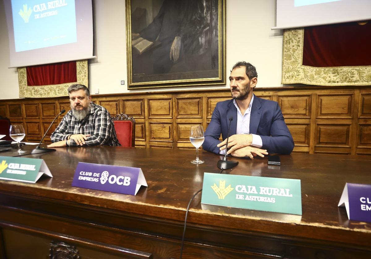 Jorge Carbajosa, durante el ciclo 'Deporte y Empresa' que organiza el Alimerka Oviedo.