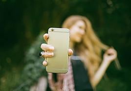 Barrido 'online' para investigar si los 'influencers' cumplen la ley