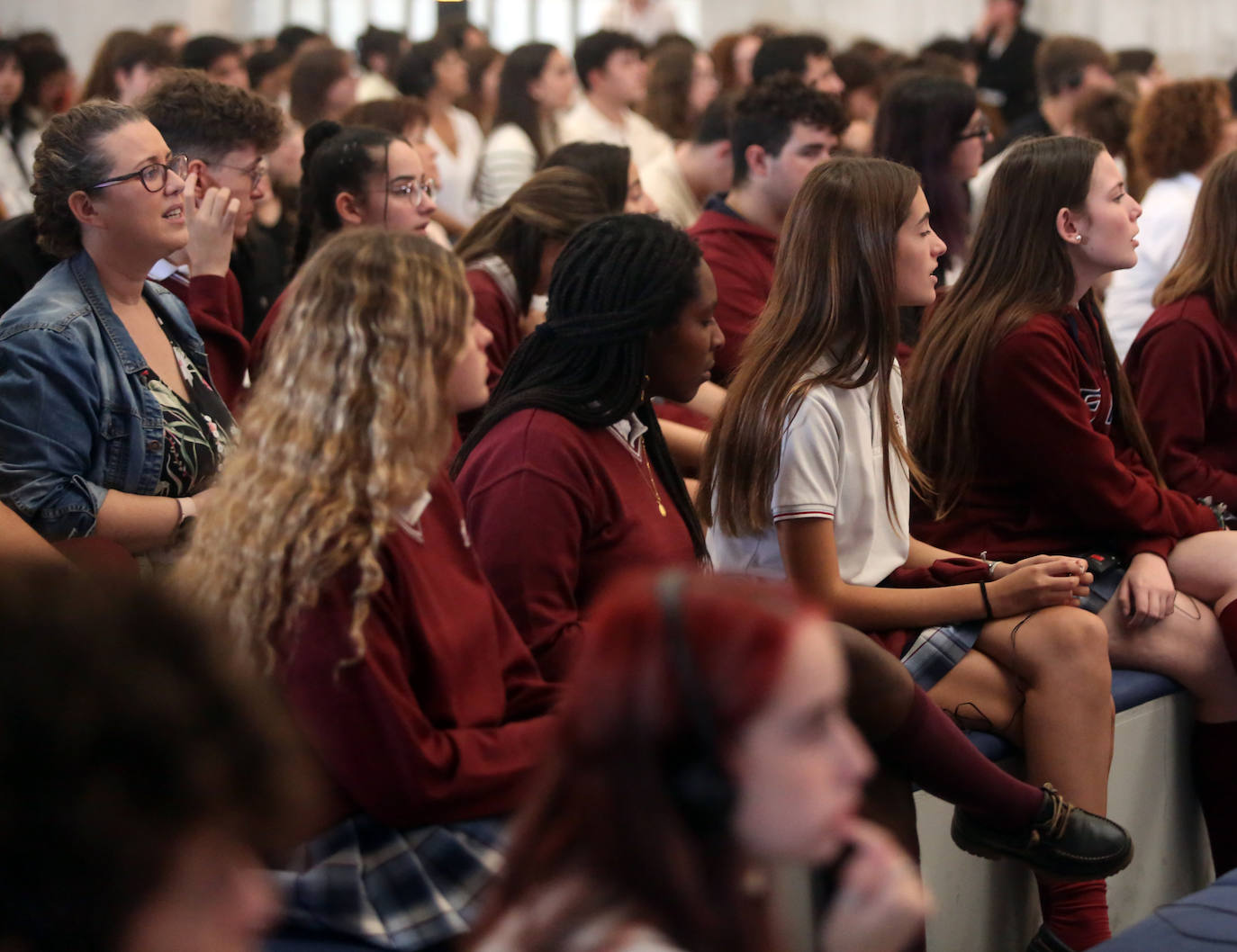 El encuentro de Meryl Streep con alumnos asturianos, en imágenes