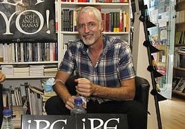 José Ángel Mañas, en la presentación de otro libro en Gijón.