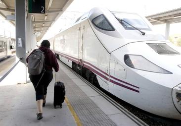 Las claves de la variante de Pajares: el primer tren de la mañana permitirá llegar a Madrid a las 10.15 horas