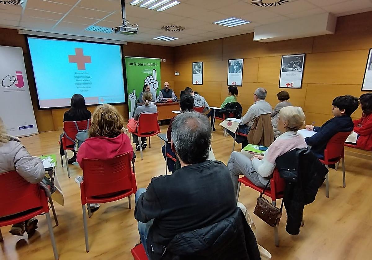El taller se impartió en el aula de Cruz Roja.