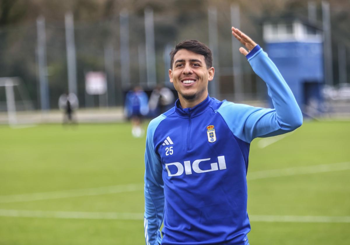 Colombatto, al comienzo del entrenamiento en El Requexón.