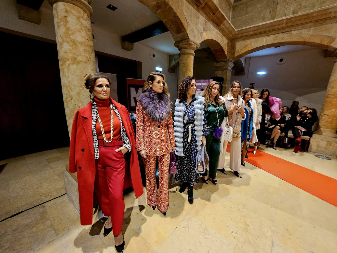 Así fue la final del certamen de belleza Royal Spain celebrado en Tineo