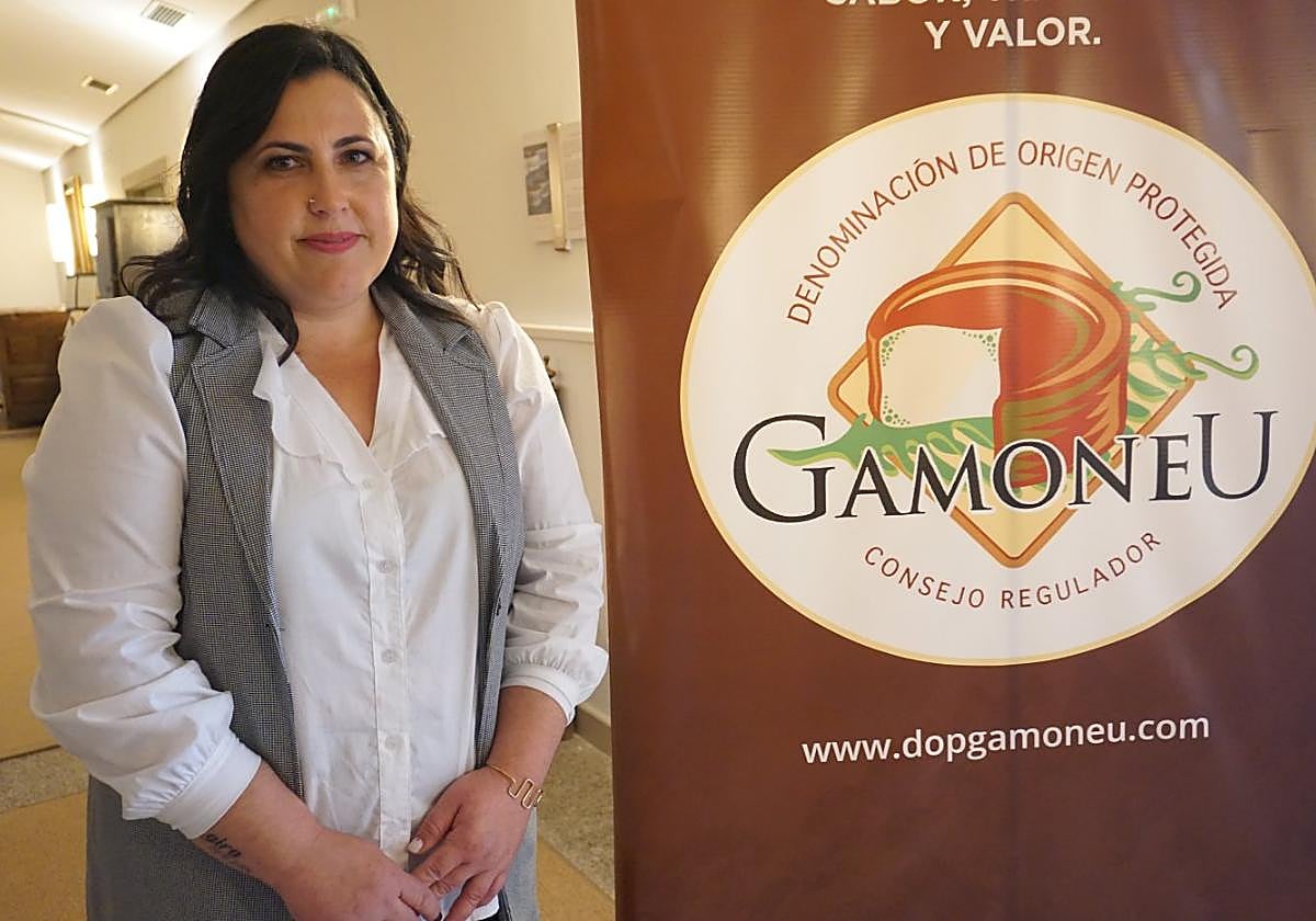 La quesera Graciela Valle es presidenta del Consejo Regulador de la DOP Gamonéu desde hace dos años.
