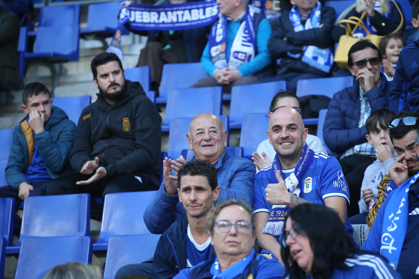 ¿Estuviste viendo el Oviedo - Eibar? ¡Búscate en las fotos del Tartiere!