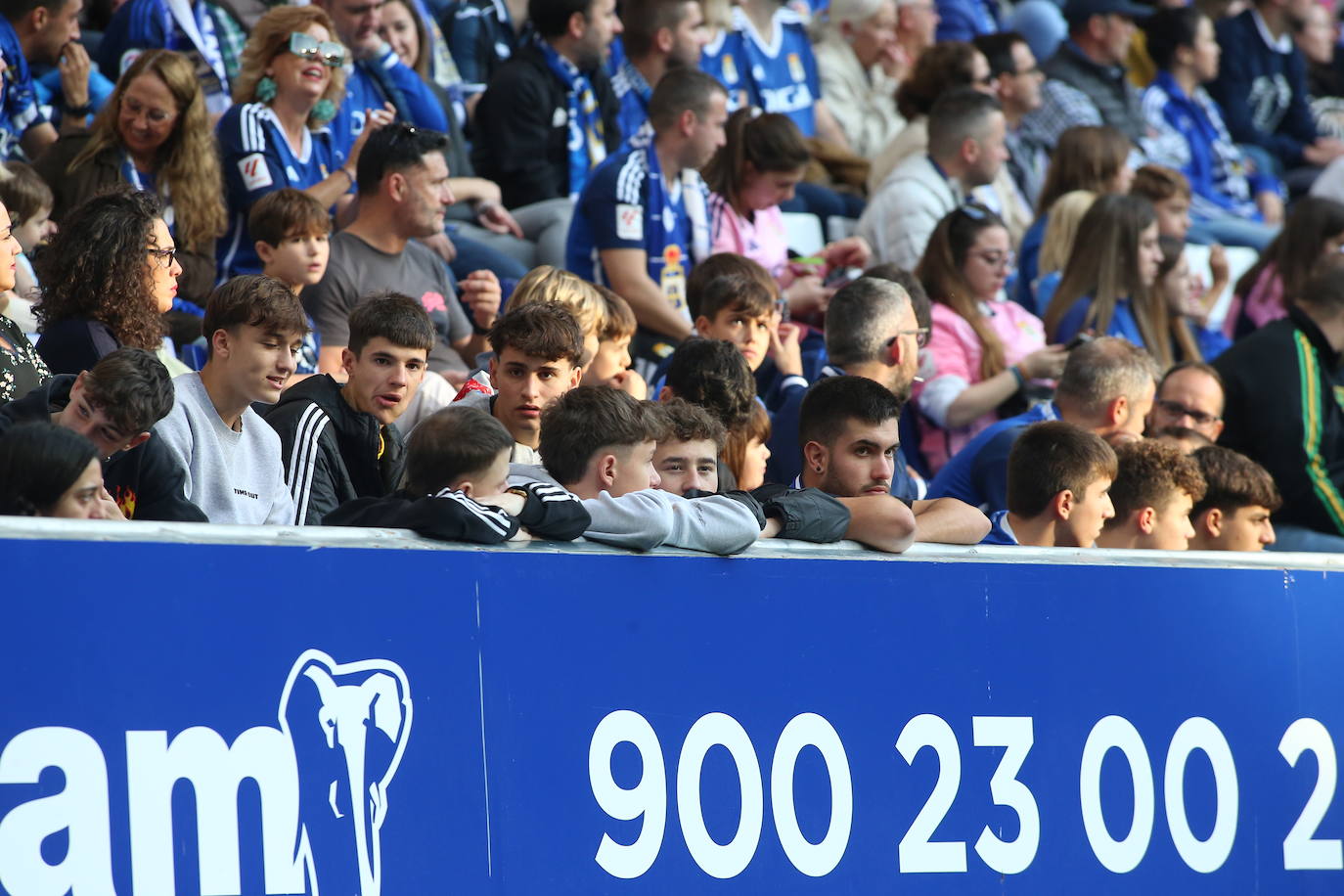 ¿Estuviste viendo el Oviedo - Eibar? ¡Búscate en las fotos del Tartiere!