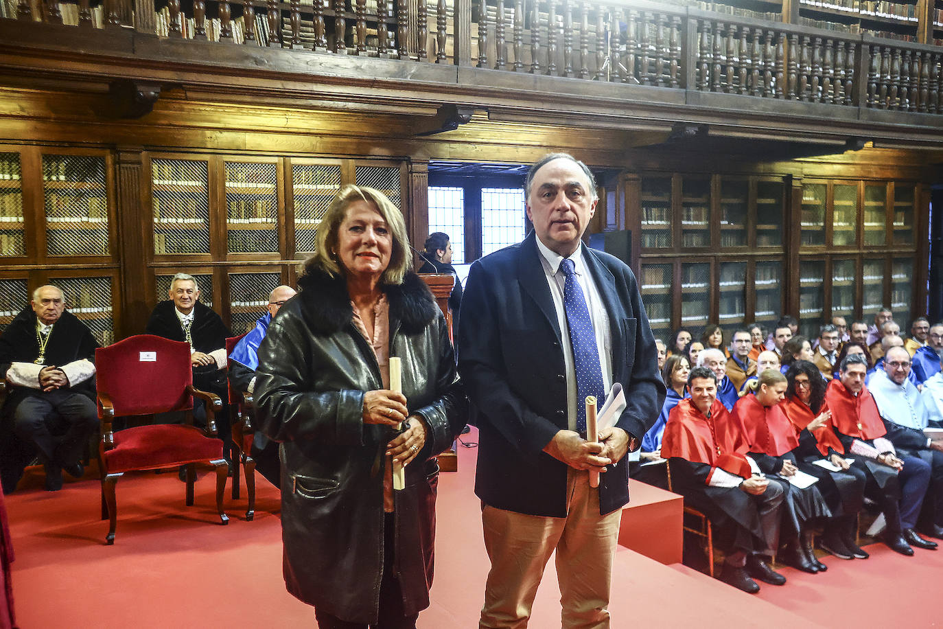 La Universidad entrega sus premios a «a los más sobresalientes»