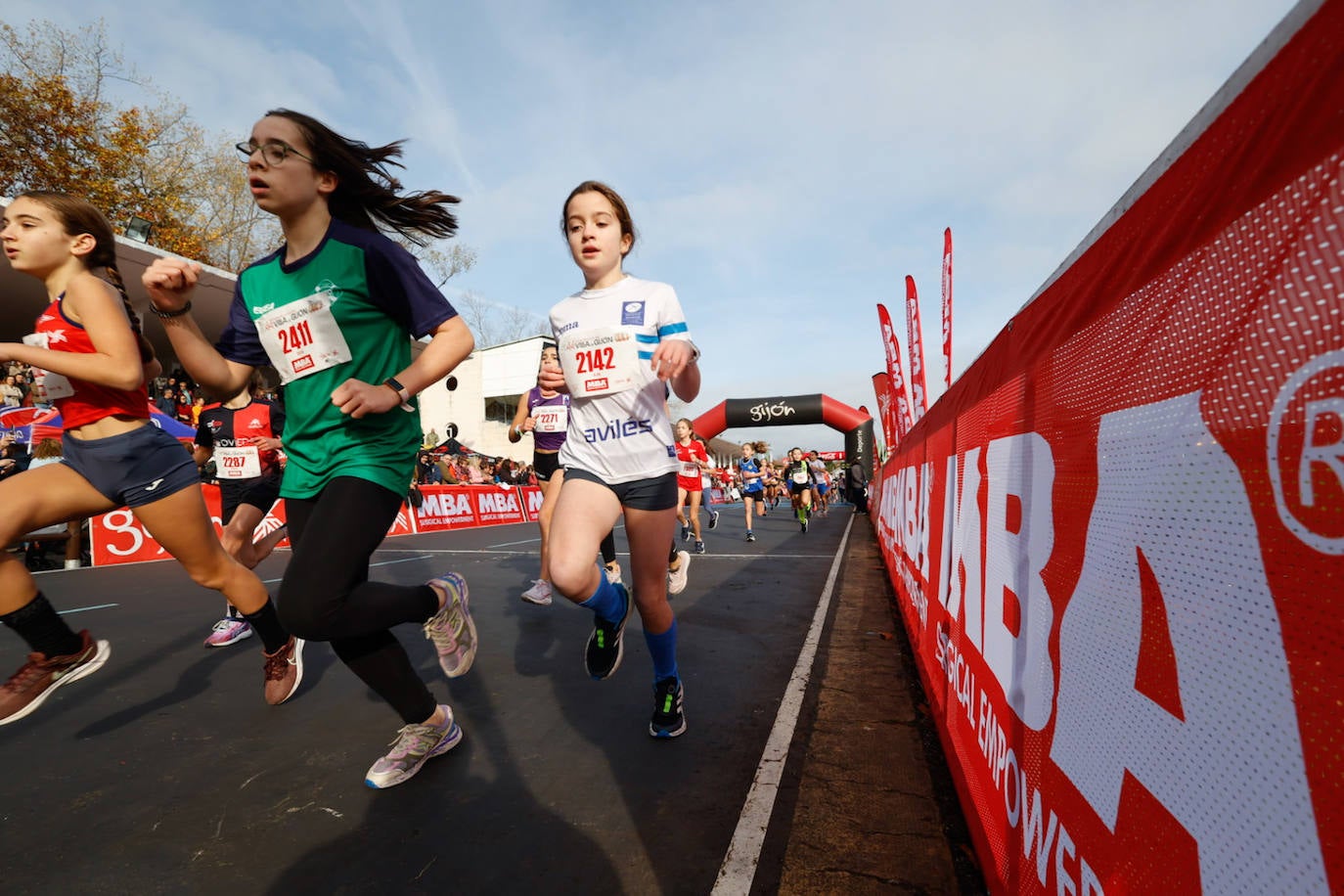 Más de 500 niños llenan el Cross Villa de Gijón