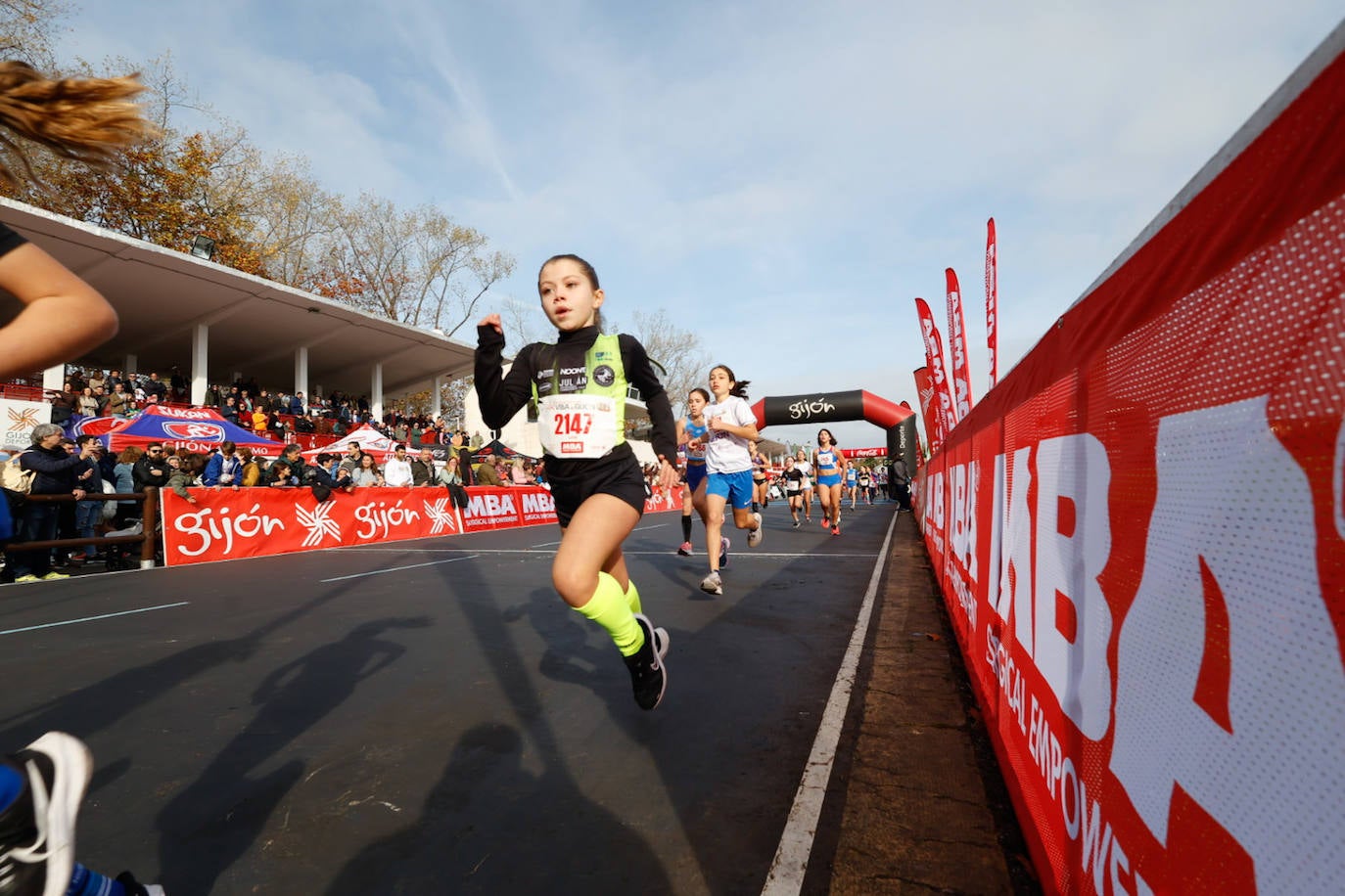 Más de 500 niños llenan el Cross Villa de Gijón