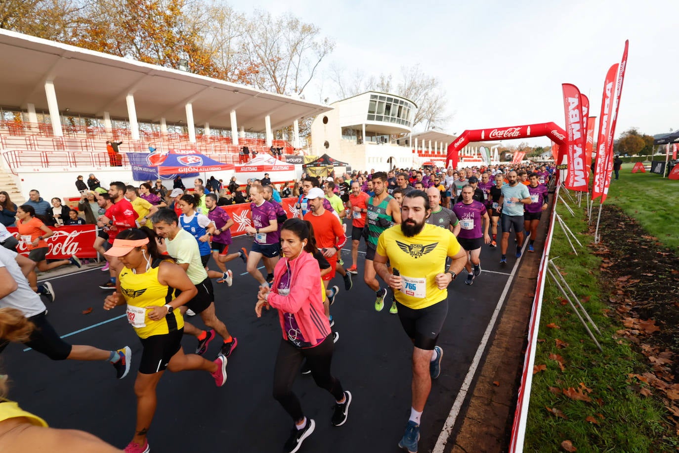 Más de 1.000 corredores se dan cita en el Cross Villa de Gijón