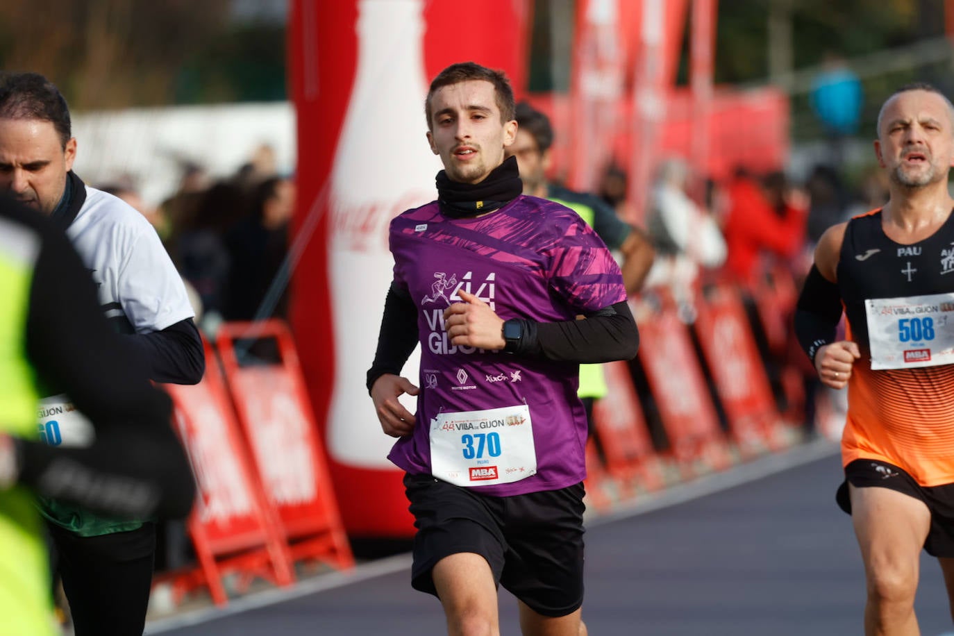 Más de 1.000 corredores se dan cita en el Cross Villa de Gijón