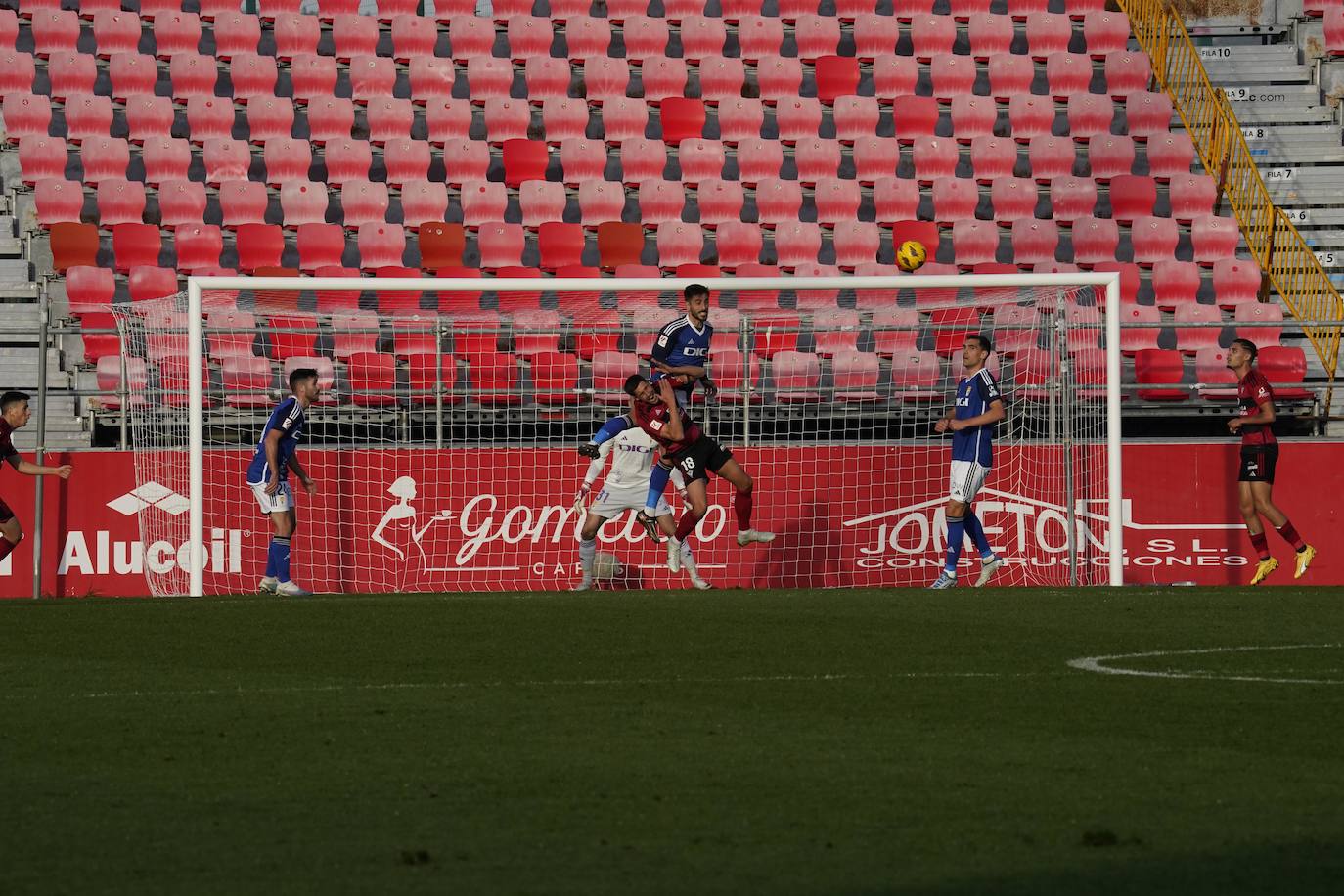 Las mejores imágenes del Mirandés - Real Oviedo