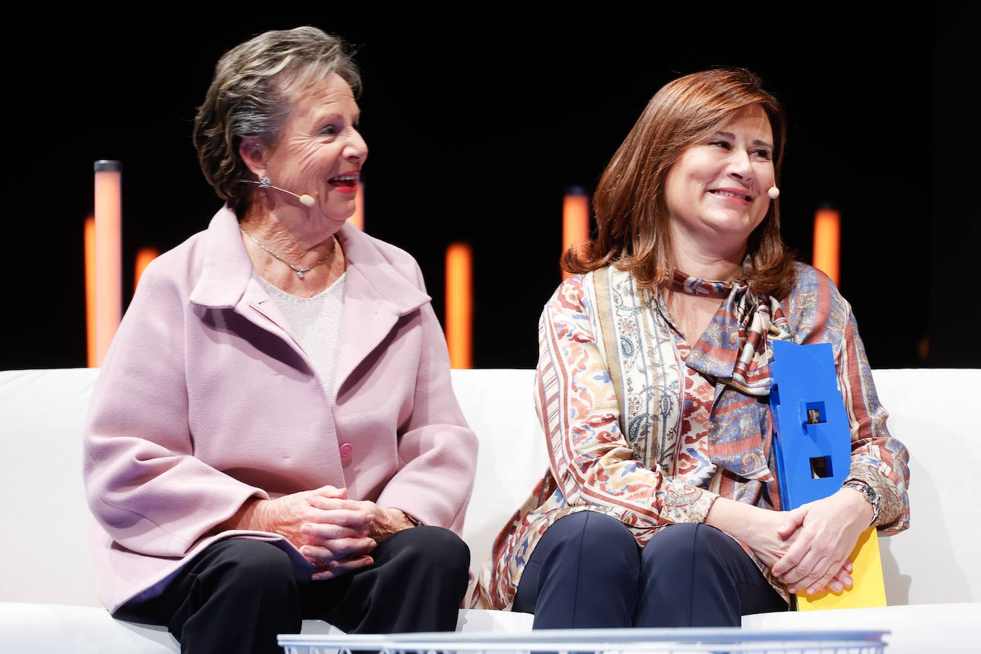 Fade distingue a representantes del mundo empresarial asturiano