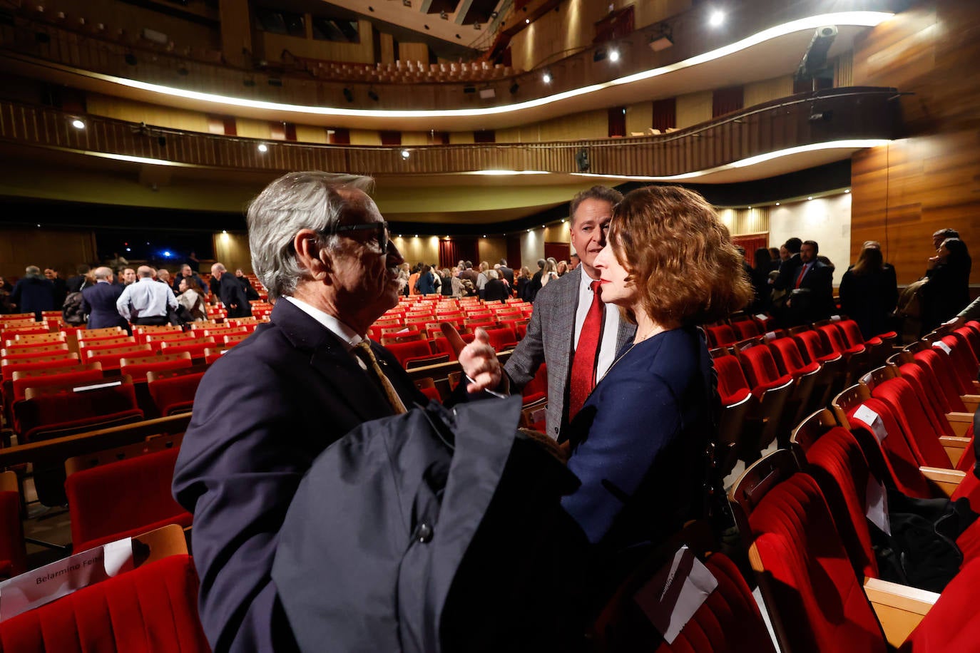 Fade distingue a representantes del mundo empresarial asturiano