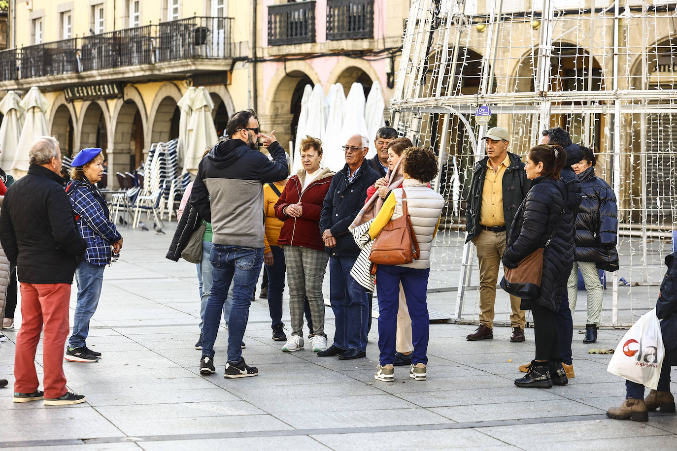 Asturias, abarrotada por el puente