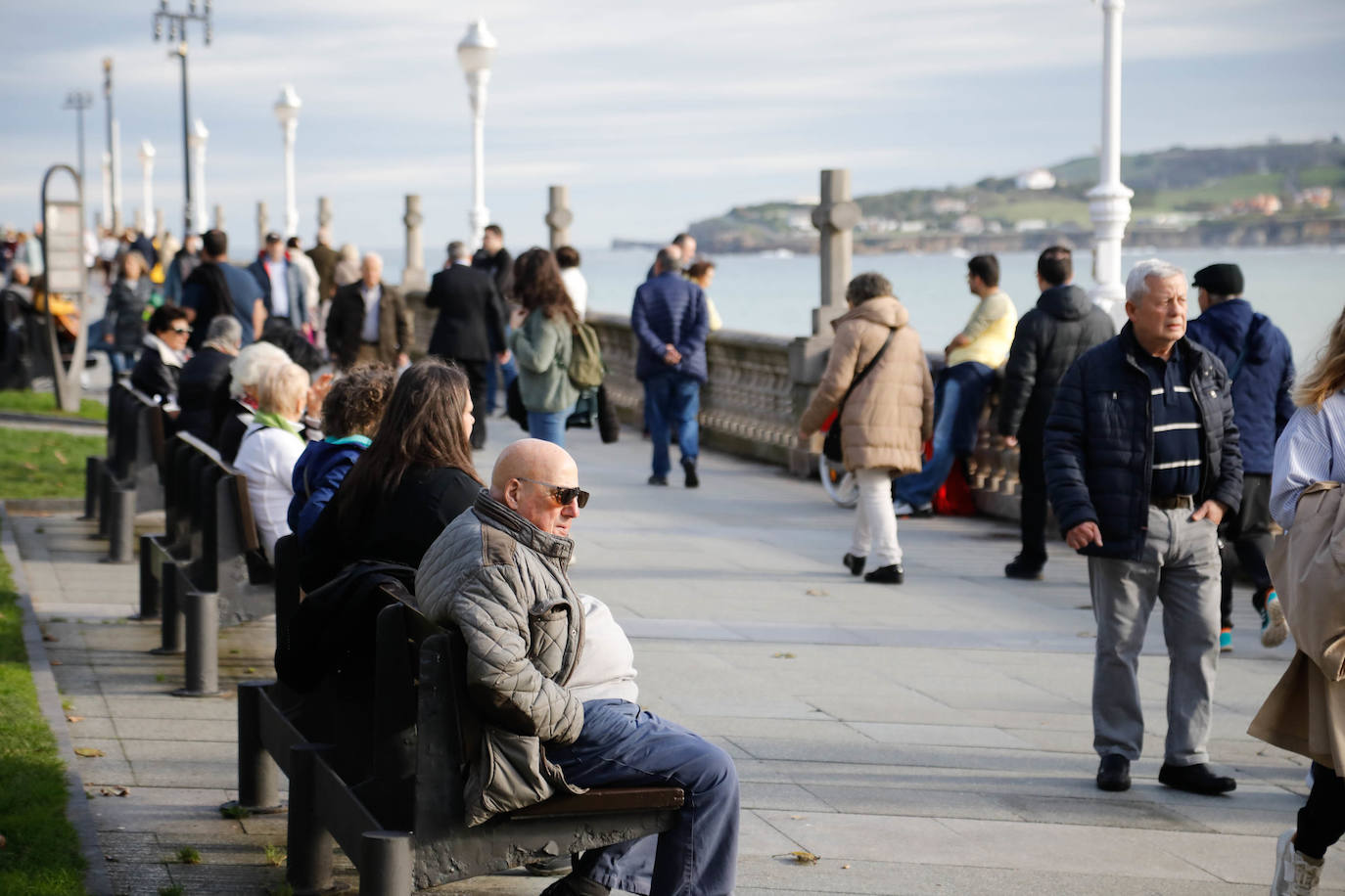 Asturias, abarrotada por el puente