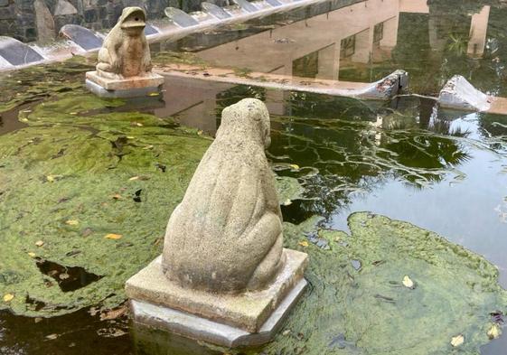 Lavadero del parque de Santarúa, en Candás.