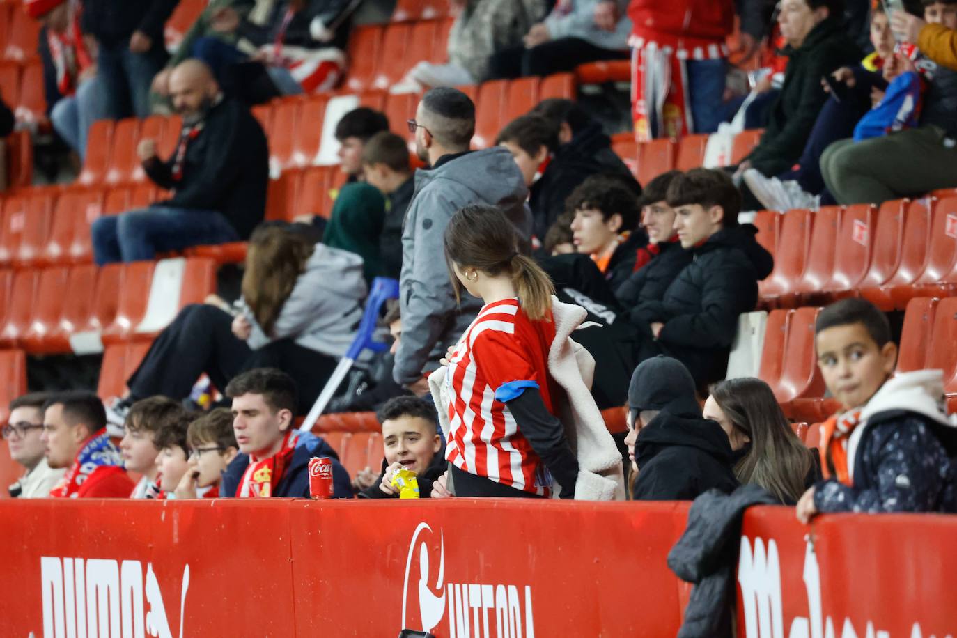 ¿Estuviste viendo el Sporting - Leganés? ¡Búscate en las fotos de El Molinón!