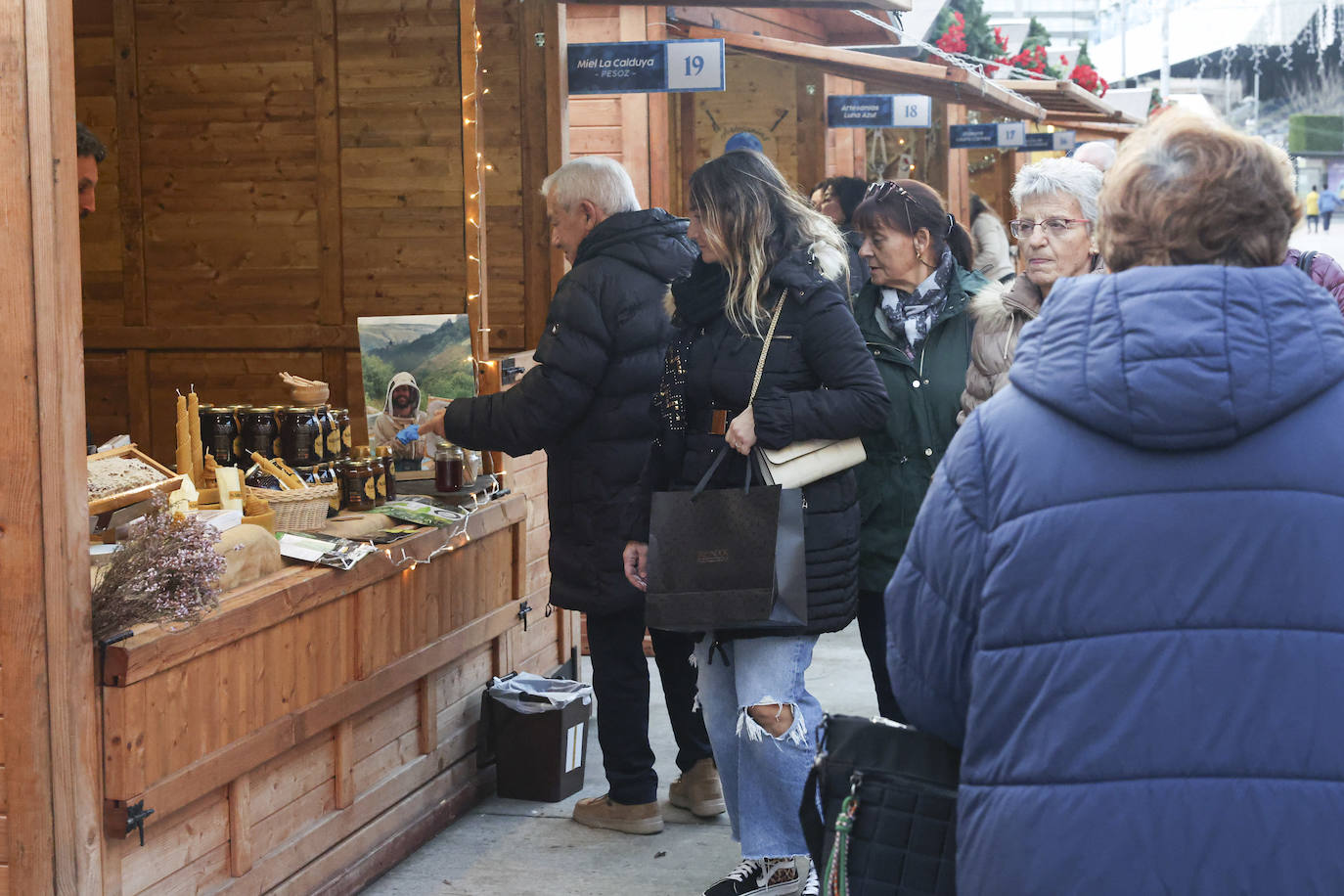 La Navidad echa a andar en Avilés