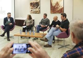 Daniel Martínez Junquera, Loli Rodríguez, Toni Amieva, David Fernández y Lucas Altamira hablaron sobre turismo accesible.