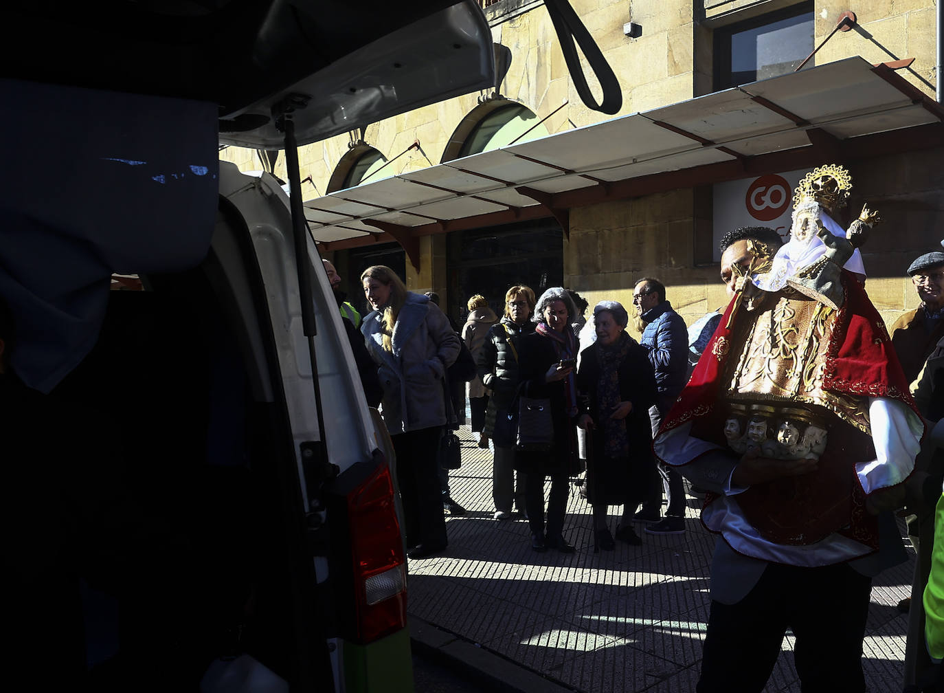 El viaje de la Santina en tren el día de Navidad